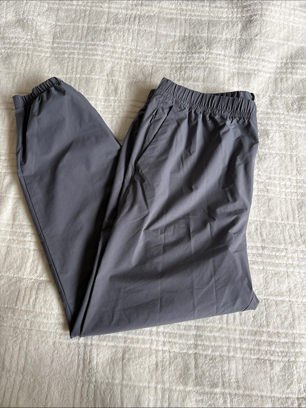Banana Republic Men's Dark Gray Tech Joggers Medium